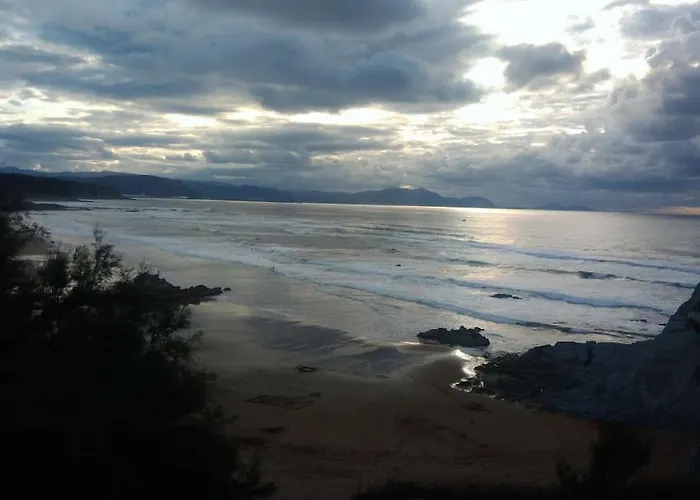 Sopelana,uribe Kosta. Naturaleza, Armonia, Deporte